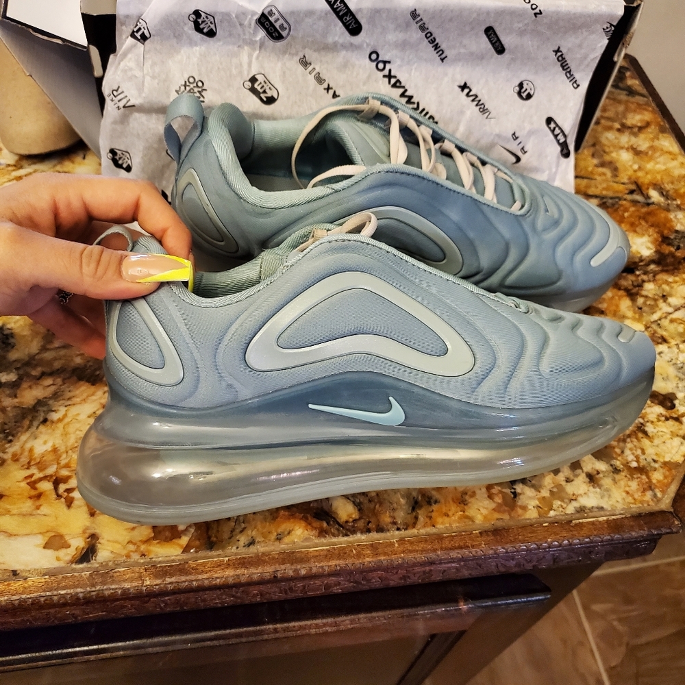 Nike Air 720